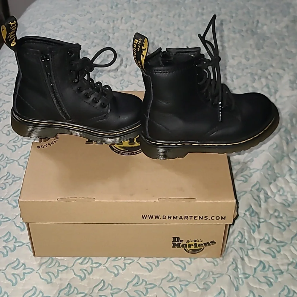 Dr Martens 1460 Softy T Leather Lace Up Boots